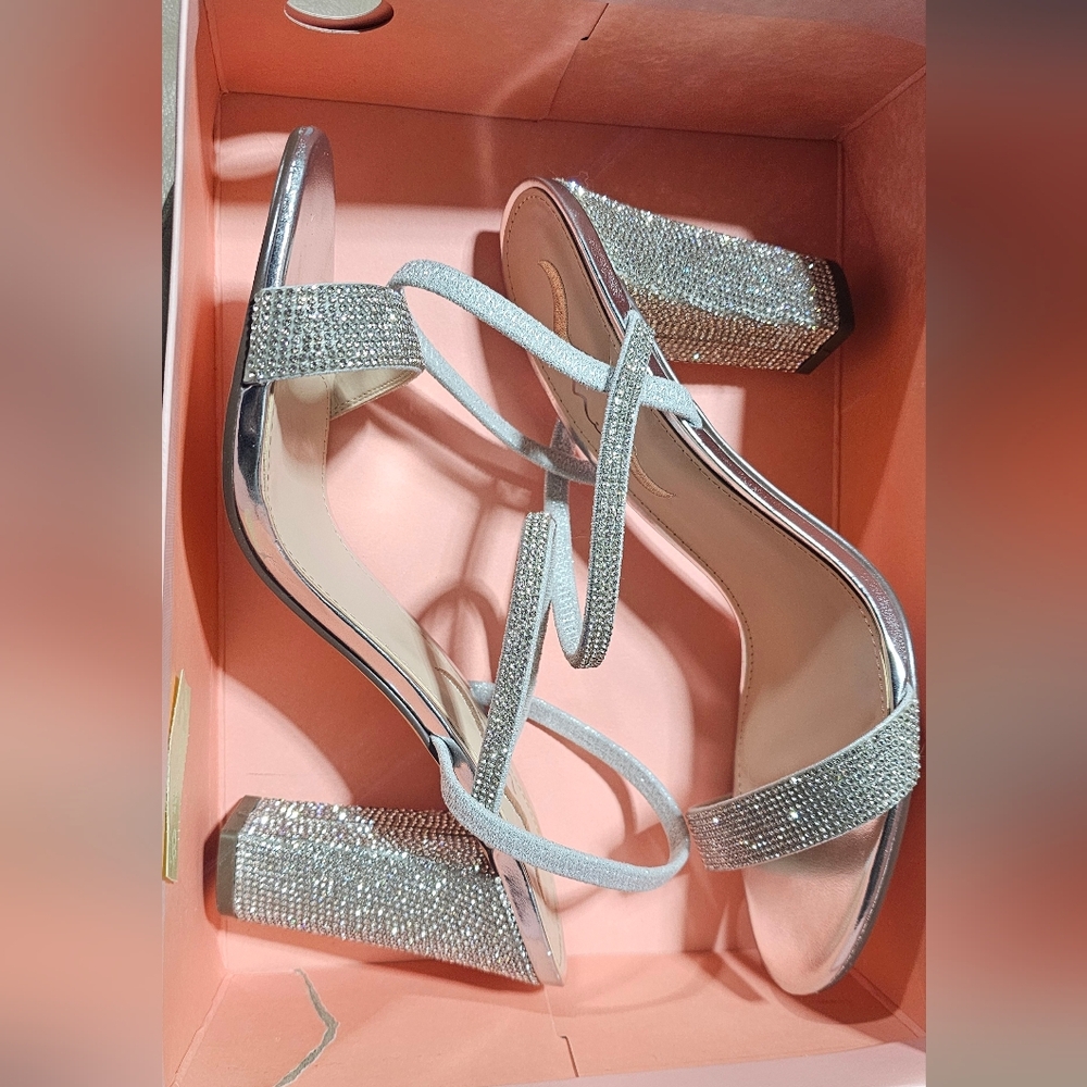 Silver Rhinestone Heels and Clutch Set - Picture 2 of 6